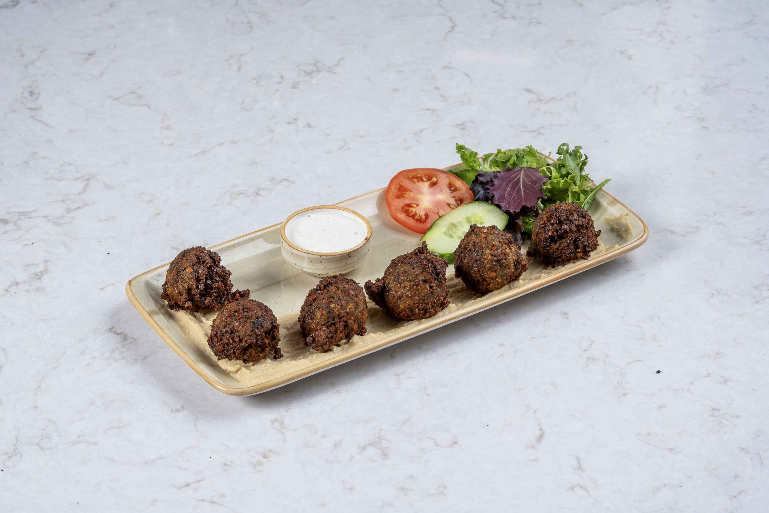 falafel with hummus