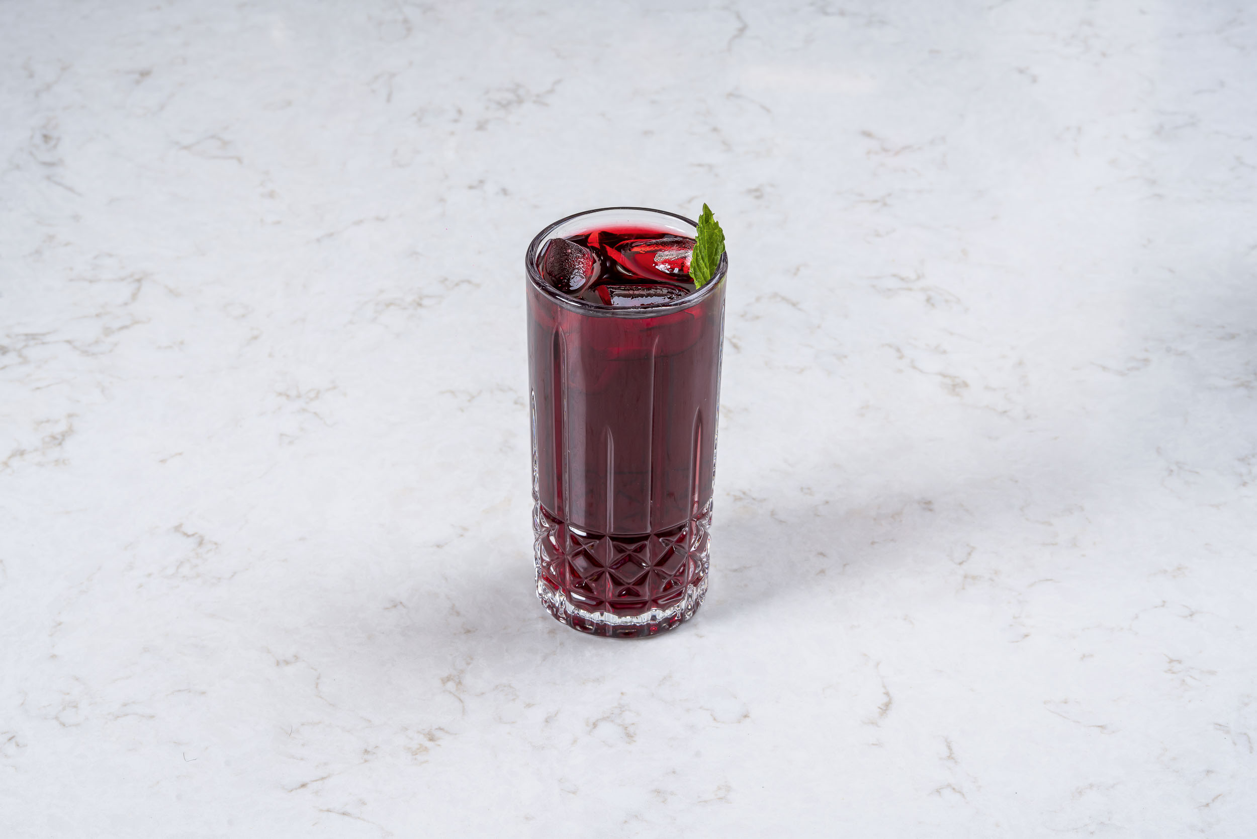 iced hibiscus tea