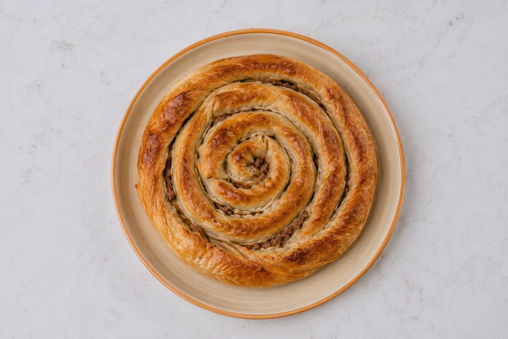 gul borek (rose) borek beef