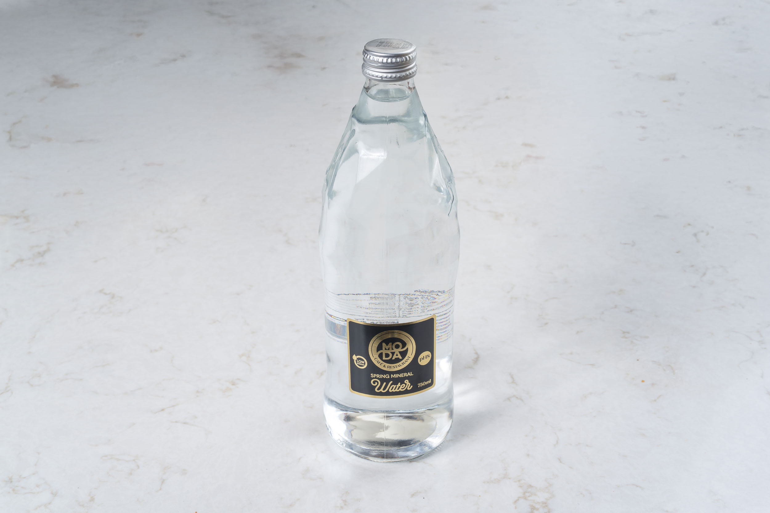 moda spring mineral water (plain)